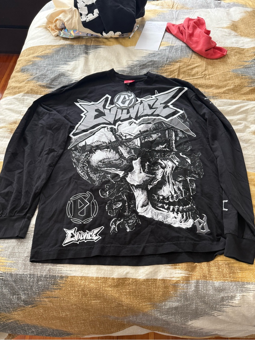 Evil Vice Black Long-Sleeve Skull Graphic Tee Size L